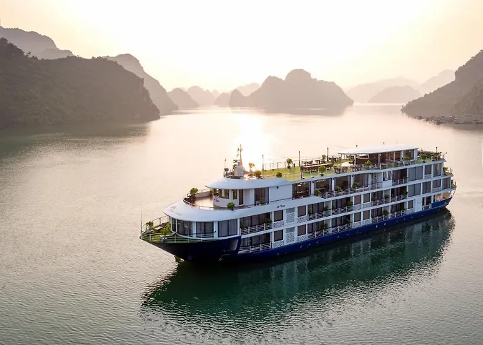  Mon Cheri Cruises Hạ Long