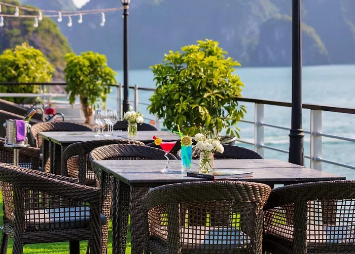 Mon Cheri Cruises