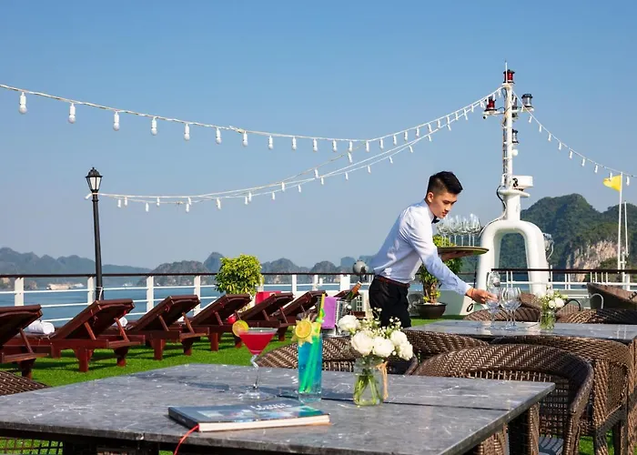 Mon Cheri Cruises 5* Hạ Long