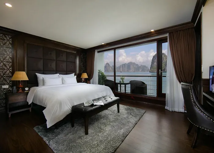  Mon Cheri Cruises Hạ Long
